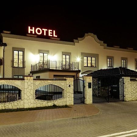 Hotel Notabene Świdnik Dış mekan fotoğraf