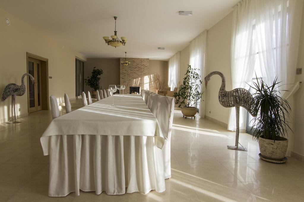 Hotel Notabene Świdnik Dış mekan fotoğraf