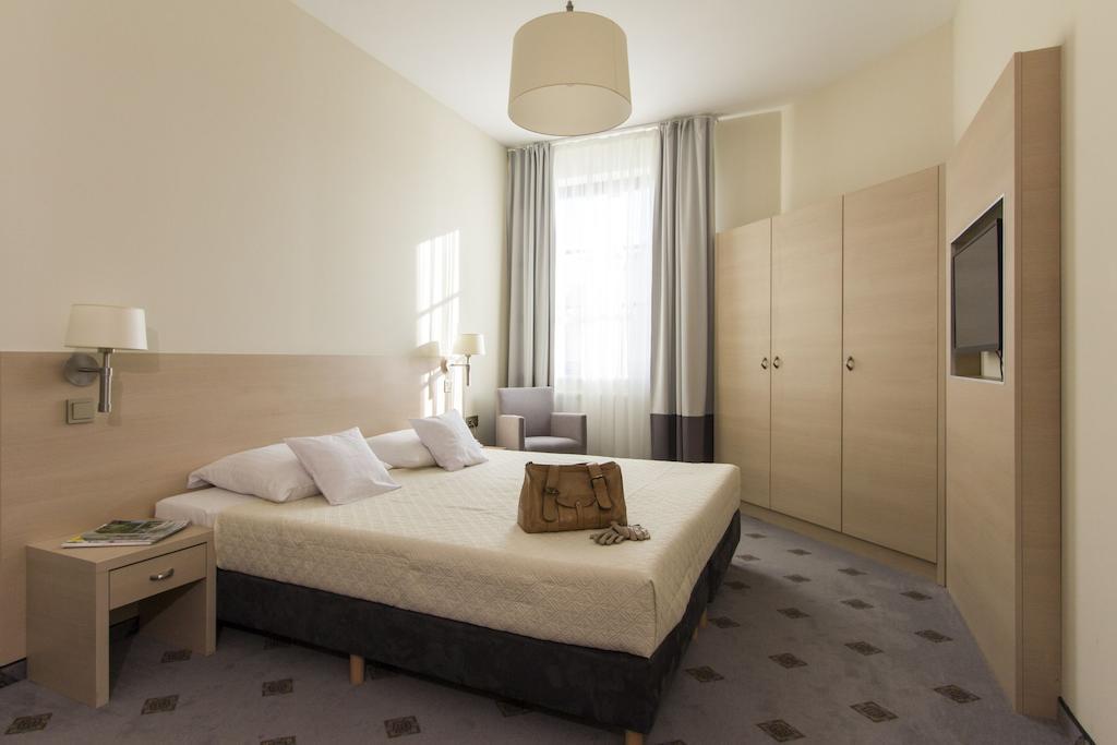 Hotel Notabene Świdnik Dış mekan fotoğraf