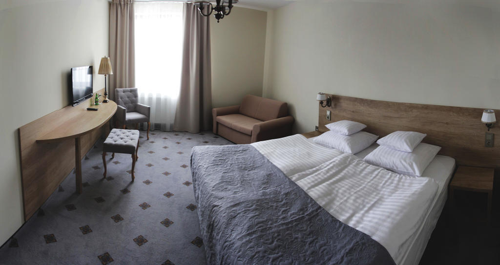 Hotel Notabene Świdnik Dış mekan fotoğraf